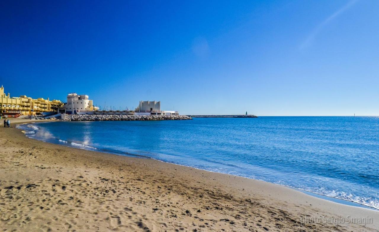 Timon II Apartamentos - A Solo 90 Metros De La Playa - Parking Gratis - Avenida De Las Palmeras Benalmádena Exteriér fotografie